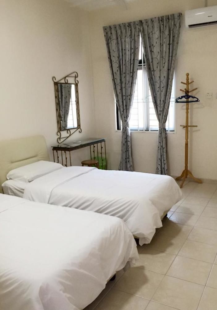 Vinz Homestay Malacca エクステリア 写真